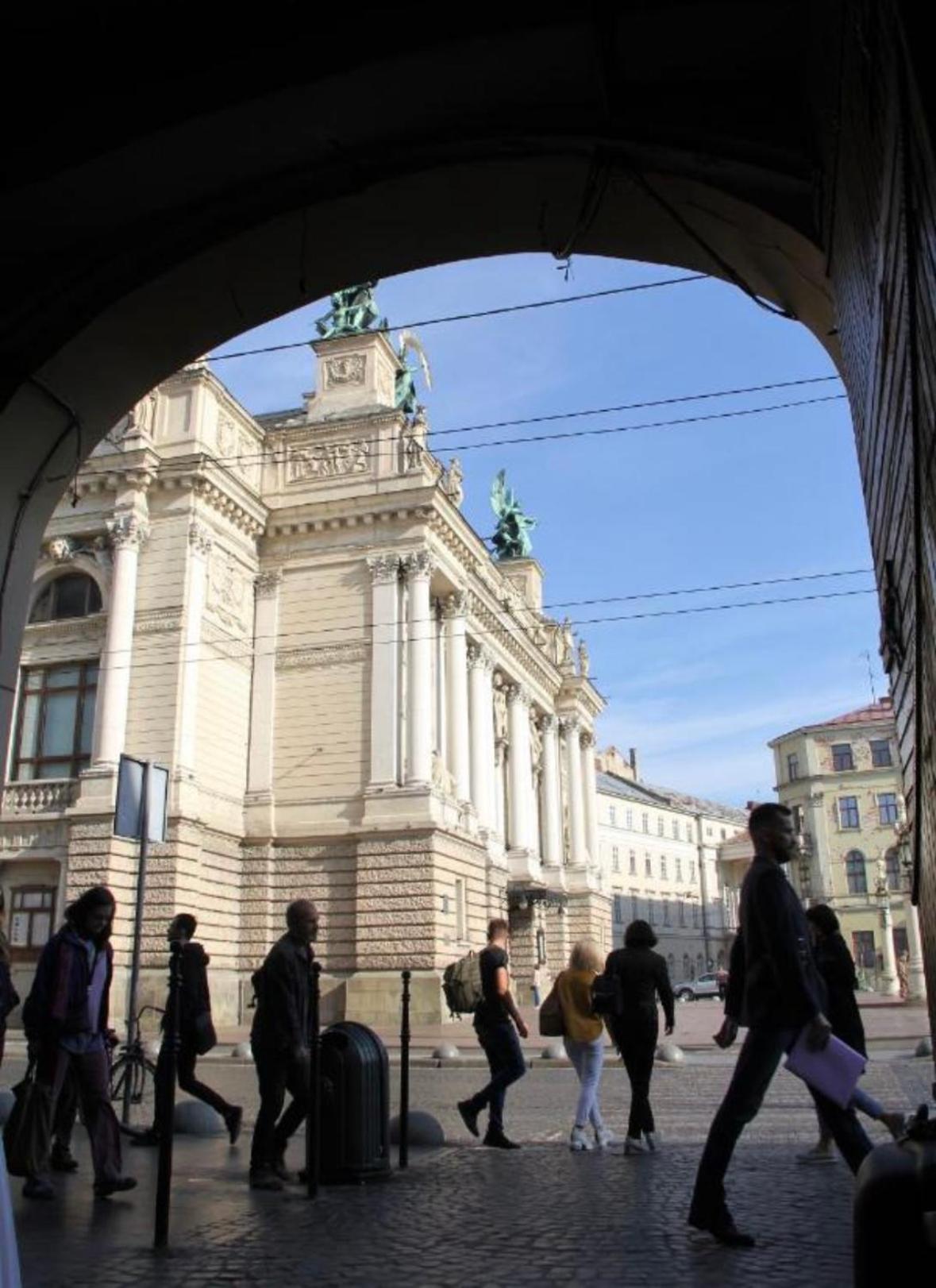 Edem Apartments in Lviv Buitenkant foto