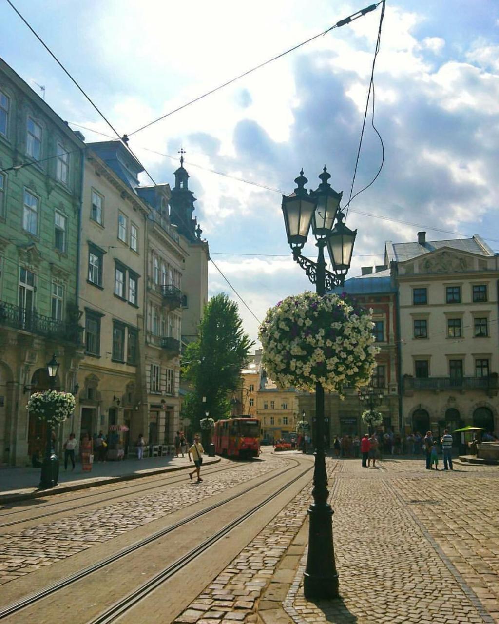 Edem Apartments in Lviv Buitenkant foto